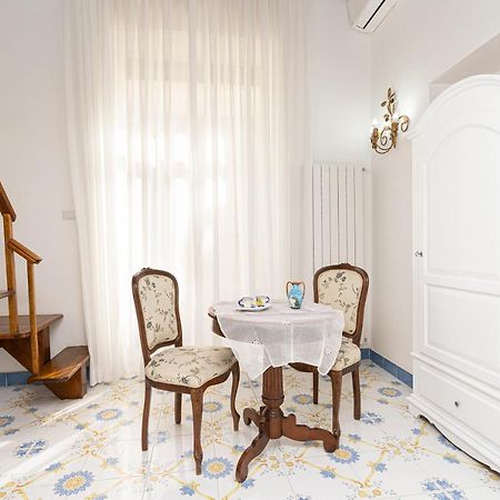 Napulitandream Hotel Naples Luaran gambar