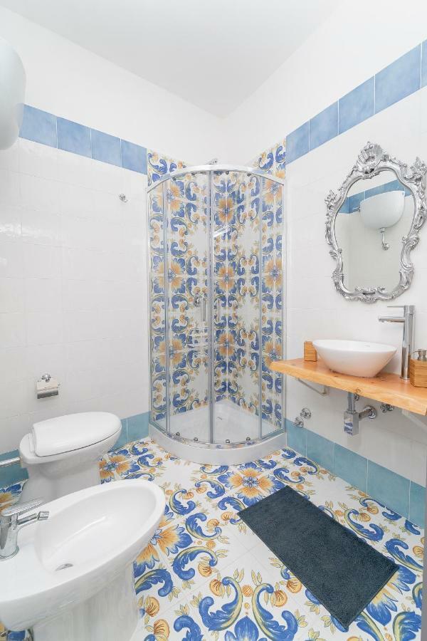 Napulitandream Hotel Naples Luaran gambar